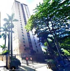 1 apto na barra da tijuca e 3 terrenos duque de caxias - 4 (quatro) imóveis